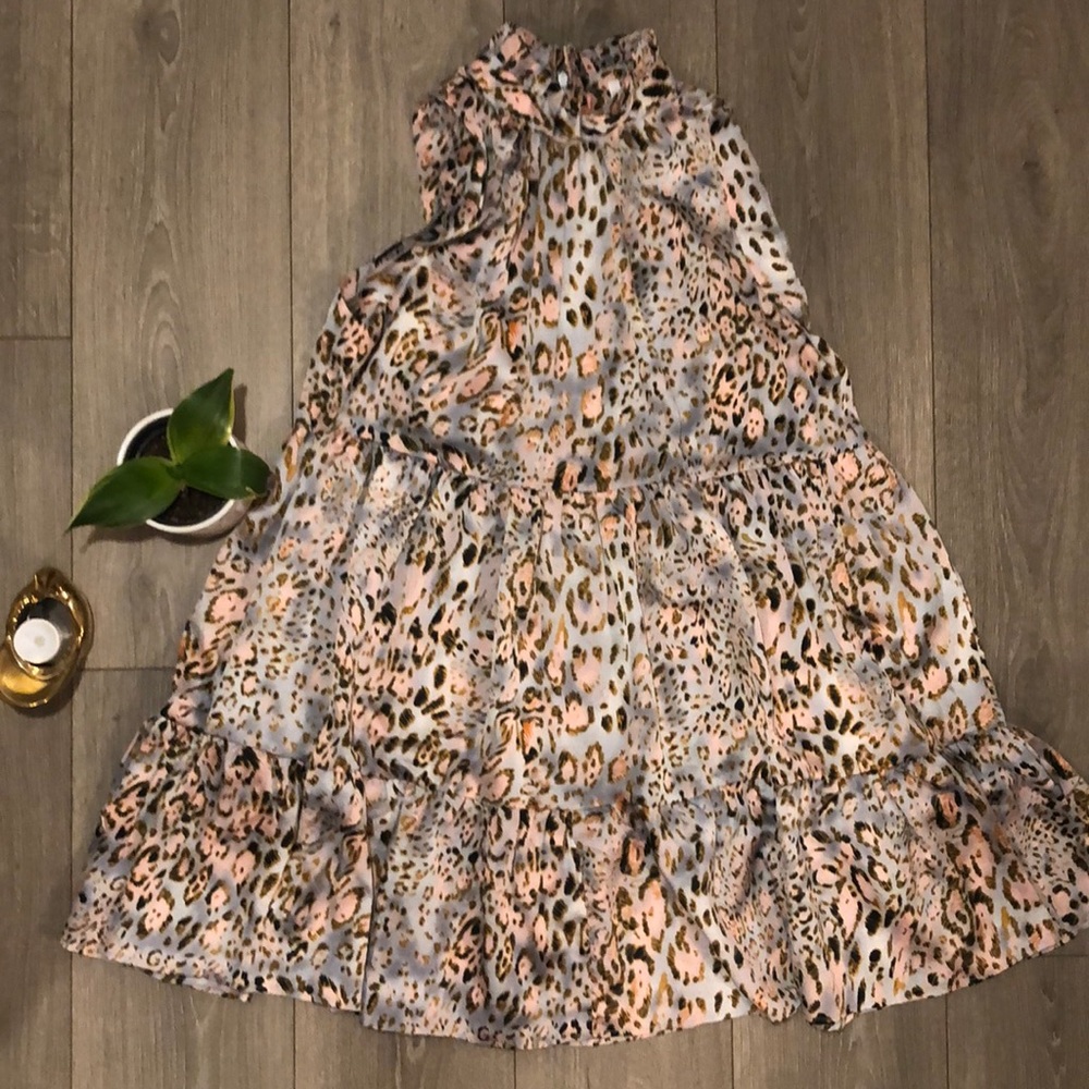 Leopard sleeveless dress